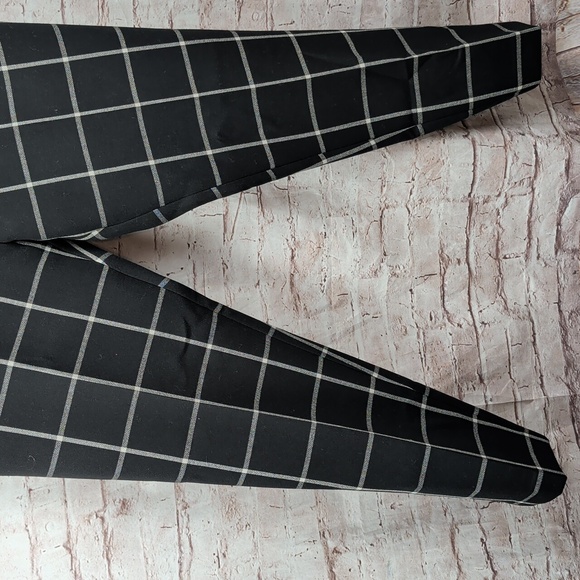 Loft Black and White Plaid Pants Skinny 12 - Picture 2 of 6